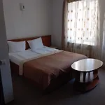 Prestige Hotel 3*