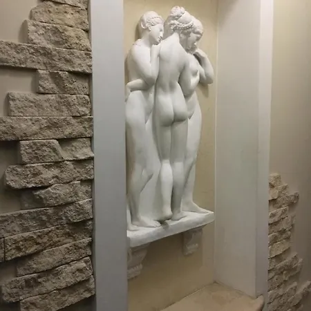 Prestige Szálloda 3*