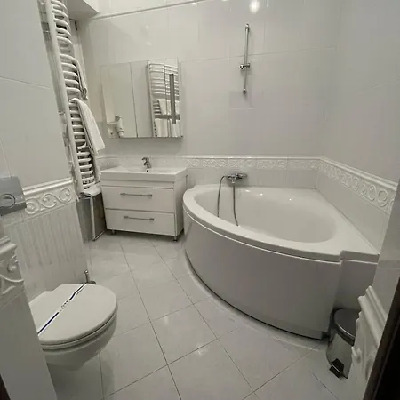 Prestige Hotel