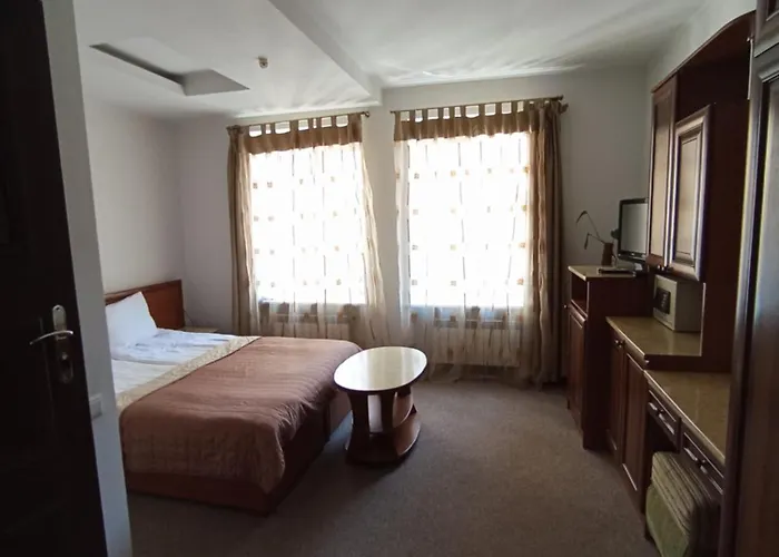 Prestige 3* Leópolis