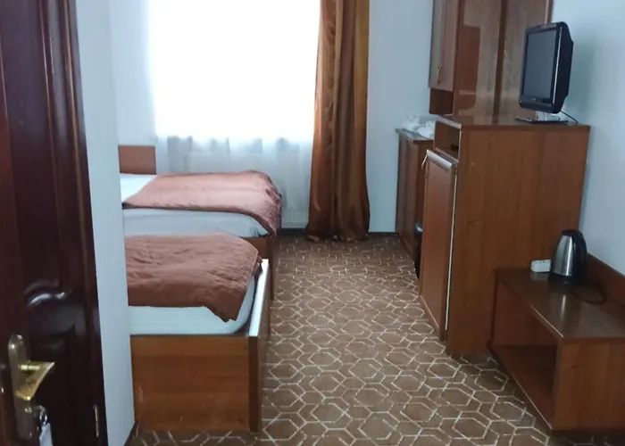 Prestige Hotel Leópolis