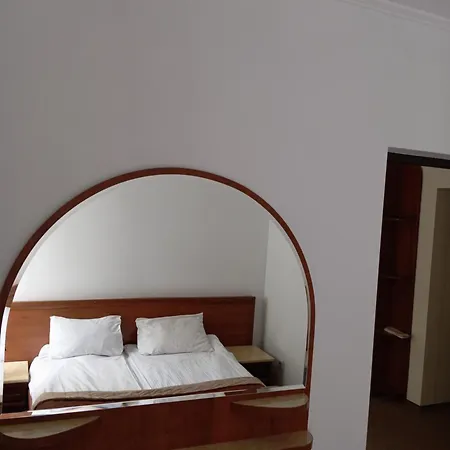 Prestige Hotel 3*