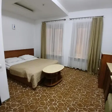 Prestige Hotel 3*